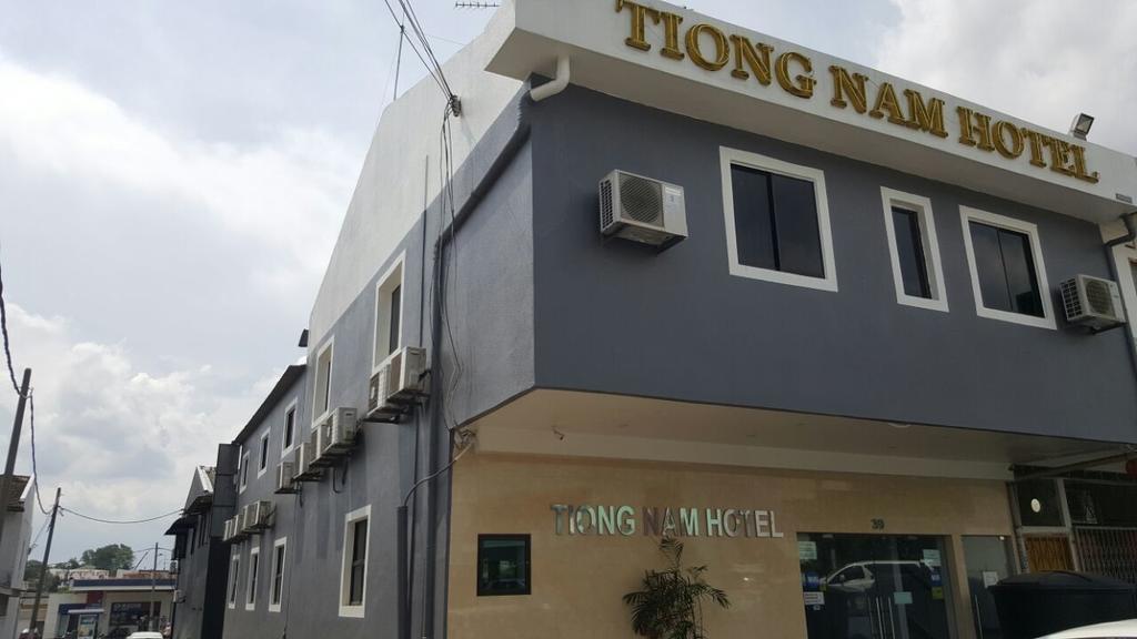Tiong Nam Hotel Pasir Gudang Dış mekan fotoğraf