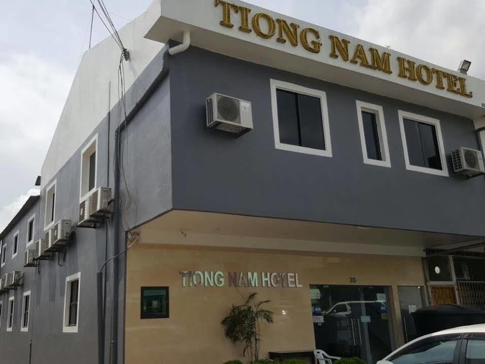 Tiong Nam Hotel Pasir Gudang Dış mekan fotoğraf