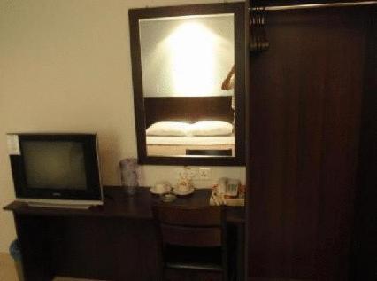 Tiong Nam Hotel Pasir Gudang Oda fotoğraf