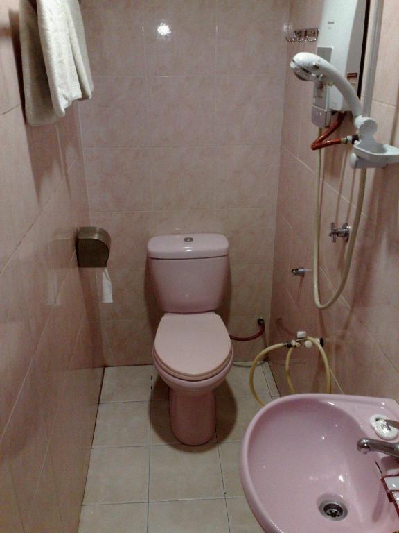 Tiong Nam Hotel Pasir Gudang Oda fotoğraf